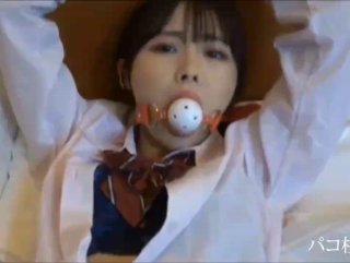 东华大学继续教育学院小骚货一边啪啪一边和老公打电话【完整版看禁止内容】